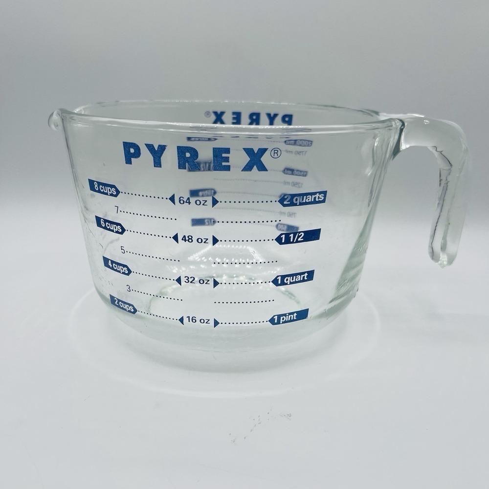 VTG Pyrex 8 Cup 64oz 2L 2Q HUGE Glass Handled Measuring Cup Blue Letters RARE